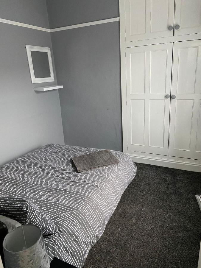 St Pauls Rd - Townhouse Accommodation Bradford  Buitenkant foto